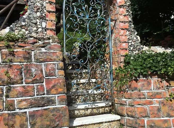 Casa Toscana * Тун