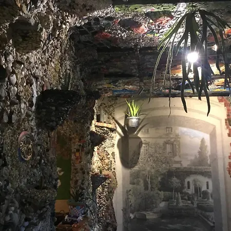 Casa Toscana Дом отдыха Тун
